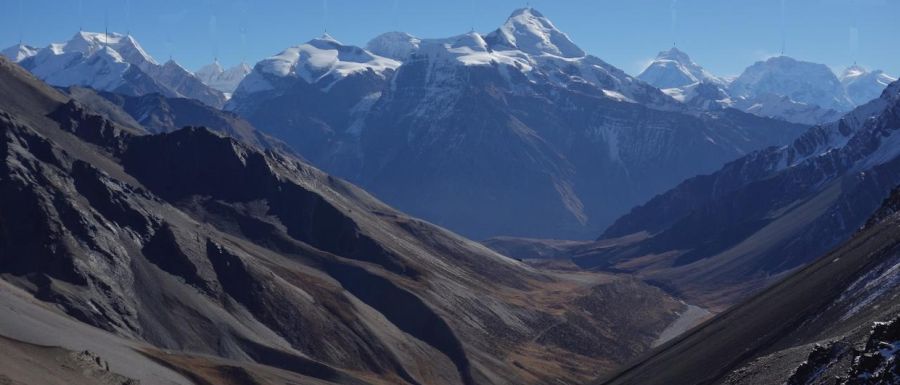 Manaslu Himal from Kang La