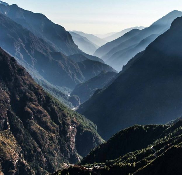 Ghunsa Khola Valley on descent to Sakathun