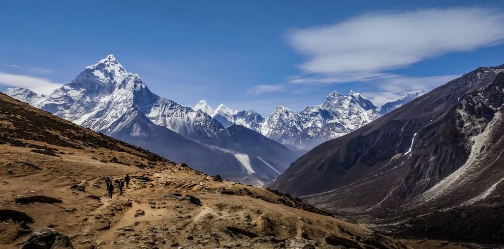 Ama Dablam on route to Everest BC