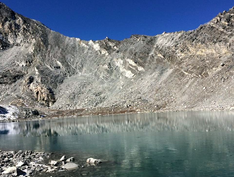 Lake beneath Kongma La