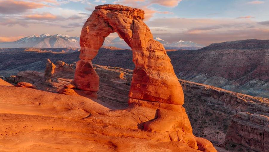 Delicate Arch and La Sal Mountains