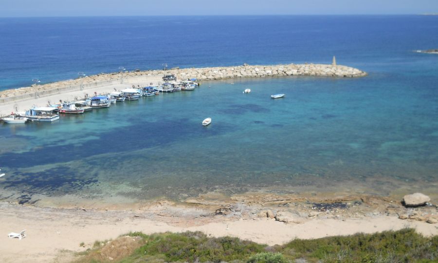 Harbour and beach at Agios Georgias