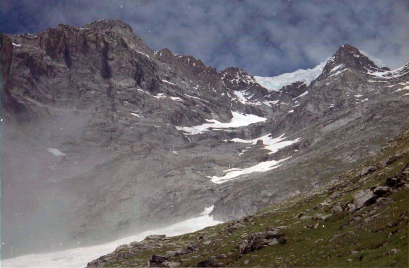 SW Ridge ( original ascent route ) of the Jungfrau