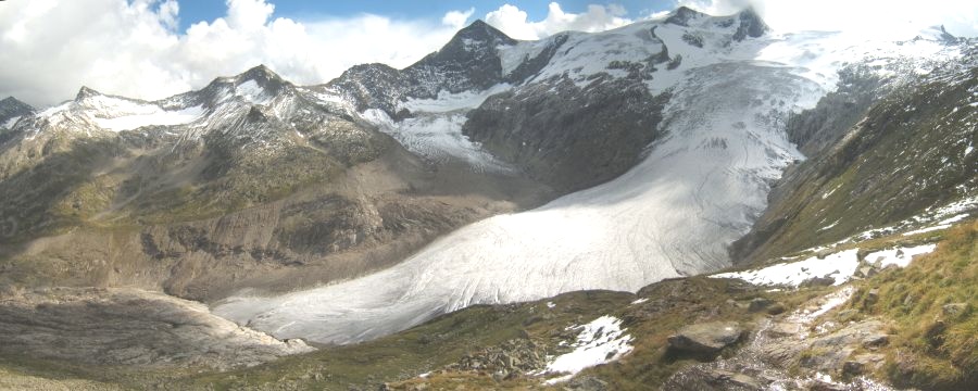 Peaks of the Venediger Group from the Alte Prager Hut