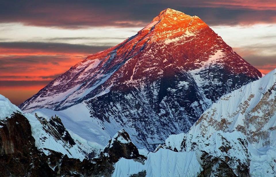 Everest sunset