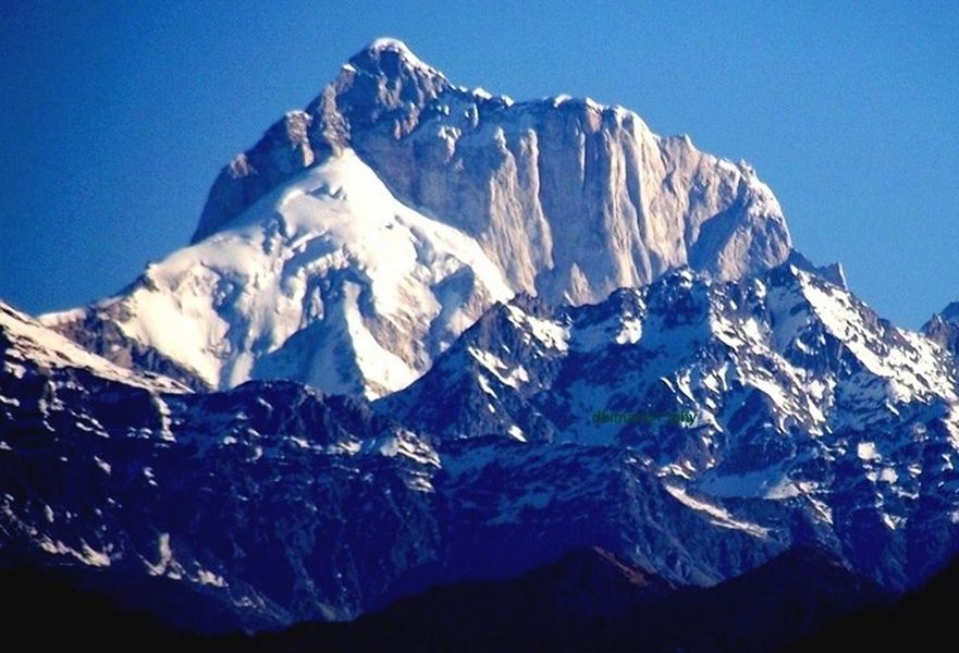 Thalay Sagar ( 6904m ) in the Indian Himalaya