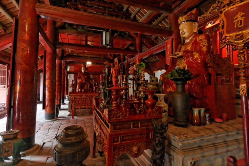 Altars to Confucius and his disciples at the Temple of Literature ( Van Mieu ) in Hanoi