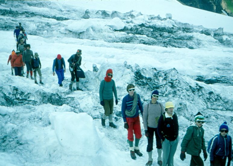 24th Glasgow ( Bearsden ) Scout Group crossing the Lotschen Pass