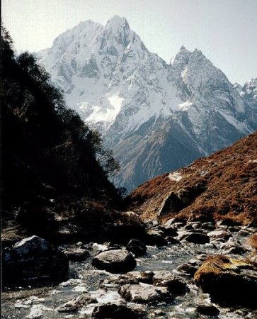 Mt. Phunghi on descent from Larkya La