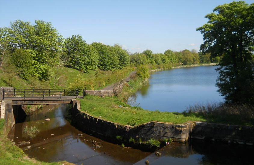 Dams to Darnley Country Park