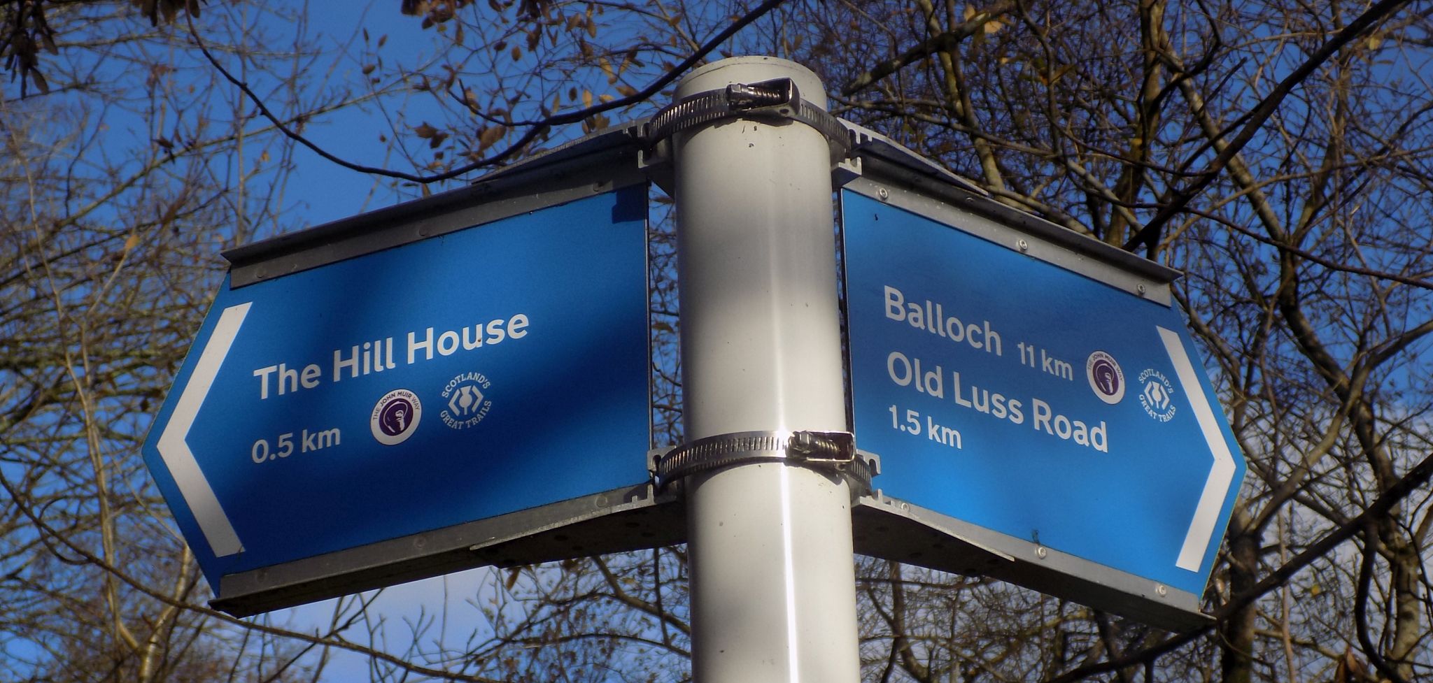 Hill House signpost in Helensburgh