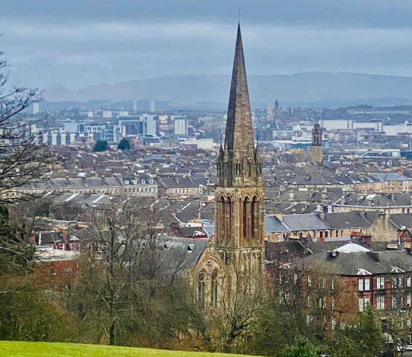 Queen's Park Baptist Church from Queen's Park