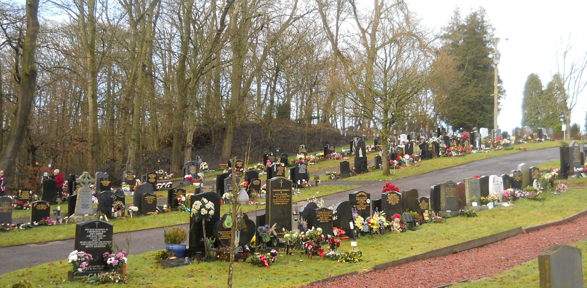 Bedlay Cemetery at Moodiesburn from the Strathkelvin Railway Path