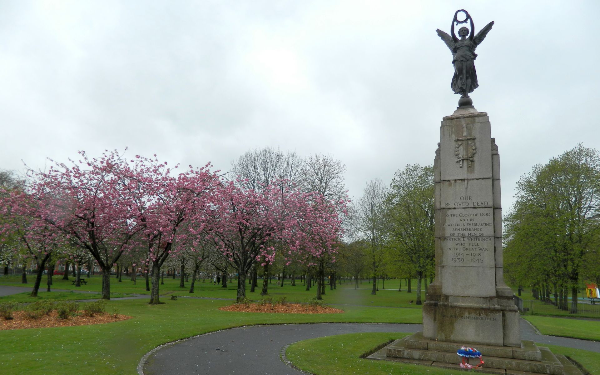 War Memorial in Victoria Park in Glasgow