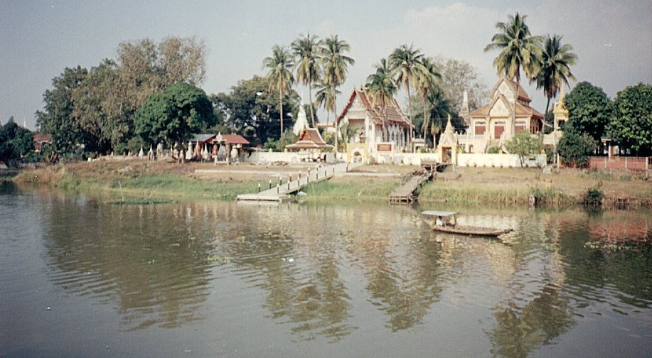 Pa Sak River and Thai Temple at Ayutthaya in Northern Thailand