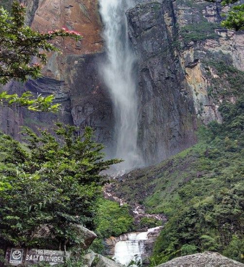 Angel Falls ( Salto Angel ) in Venezuela